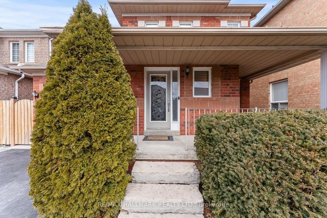 56 Adventure Cres, House detached with 3 bedrooms, 3 bathrooms and 4 parking in Vaughan ON | Image 23