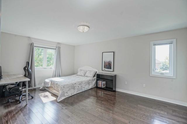 109 Golden Tulip Cres, House detached with 5 bedrooms, 7 bathrooms and 7 parking in Markham ON | Image 19