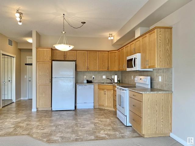 444 - 612 111 St Sw, Condo with 1 bedrooms, 1 bathrooms and null parking in Edmonton AB | Card Image