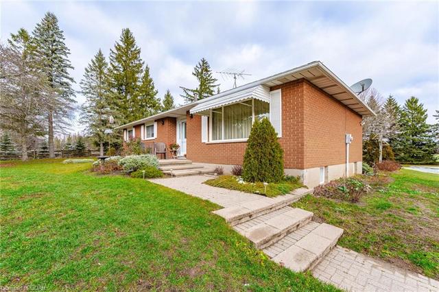 6417 Fifth Line, House detached with 3 bedrooms, 1 bathrooms and 8 parking in Centre Wellington ON | Image 15