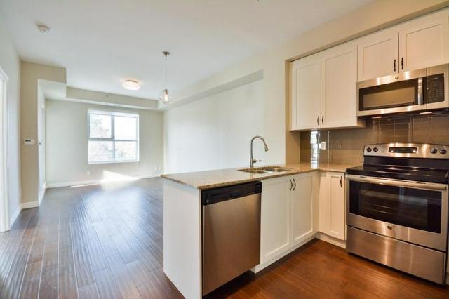 202 - 34 Plains Road E, Condo with 2 bedrooms, 1 bathrooms and 1 parking in Burlington ON | Image 8