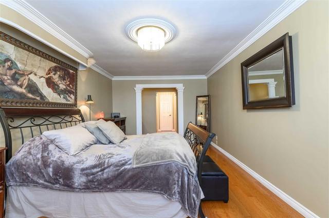 54 Airdrie Dr, House detached with 4 bedrooms, 4 bathrooms and 2 parking in Vaughan ON | Image 12