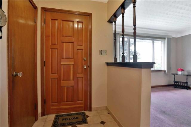 321 East 42nd St, House detached with 3 bedrooms, 2 bathrooms and 5 parking in Hamilton ON | Image 5