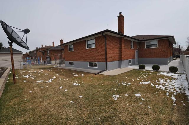 104 Linkdale Rd, House detached with 3 bedrooms, 3 bathrooms and 2 parking in Brampton ON | Image 20