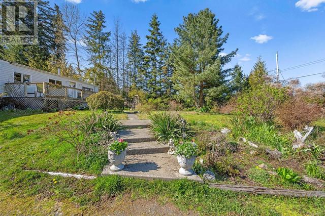 6573 Mystery Beach Rd, House other with 3 bedrooms, 2 bathrooms and null parking in Comox Valley A BC | Image 22