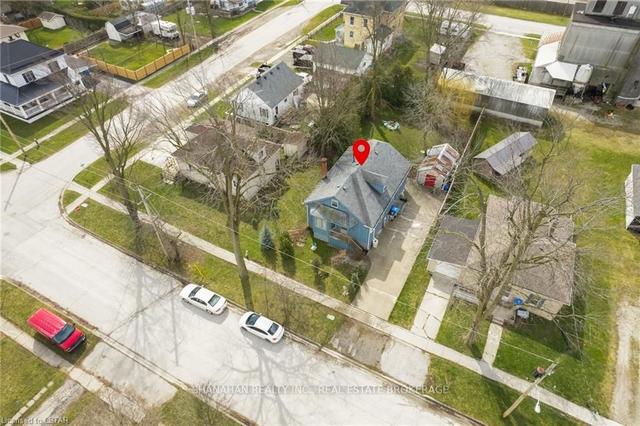 438 Huron Street St, House detached with 3 bedrooms, 2 bathrooms and 3 parking in Warwick ON | Image 26