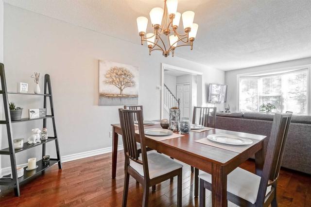 100 - 100 Morley Cres, Townhouse with 3 bedrooms, 2 bathrooms and 2 parking in Brampton ON | Image 4