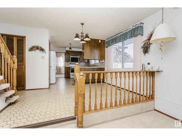 8424 145 Av Nw, House detached with 4 bedrooms, 2 bathrooms and 6 parking in Edmonton AB | Image 26