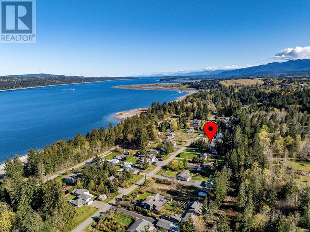 6573 Mystery Beach Rd, House other with 3 bedrooms, 2 bathrooms and null parking in Comox Valley A BC | Image 34