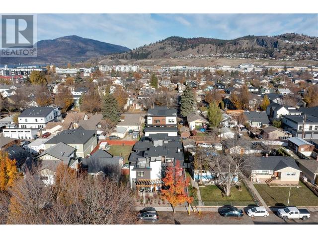 4 - 794 Martin Avenue, House attached with 2 bedrooms, 2 bathrooms and 1 parking in Kelowna BC | Image 29