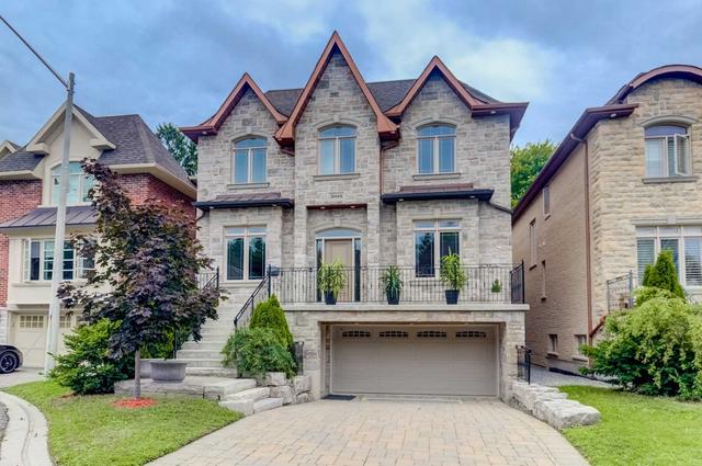 7 Geranium Crt, House detached with 4 bedrooms, 5 bathrooms and 6 parking in Toronto ON | Image 1