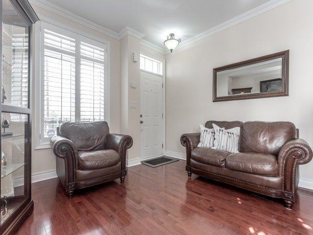 Unit 94 - 117B The Queensway Ave, Townhouse with 3 bedrooms, 3 bathrooms and 1 parking in Toronto ON | Image 5