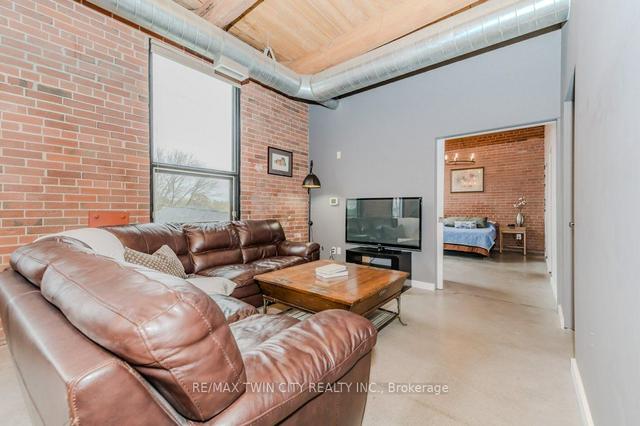 205 - 85 Spruce St, Condo with 1 bedrooms, 2 bathrooms and 1 parking in Cambridge ON | Image 5