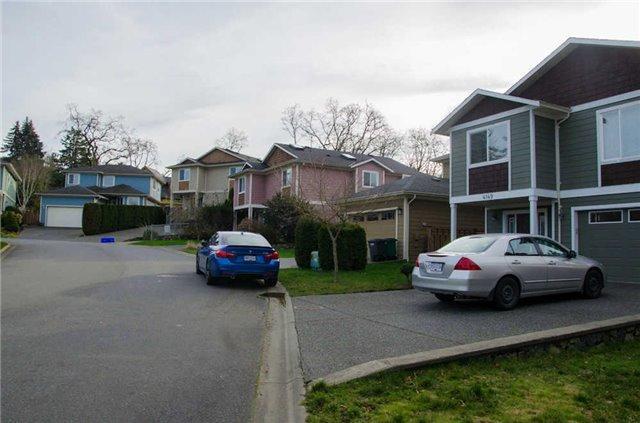 4149 Rockhome Gdns, House detached with 3 bedrooms, 2 bathrooms and 4 parking in Saanich BC | Image 7