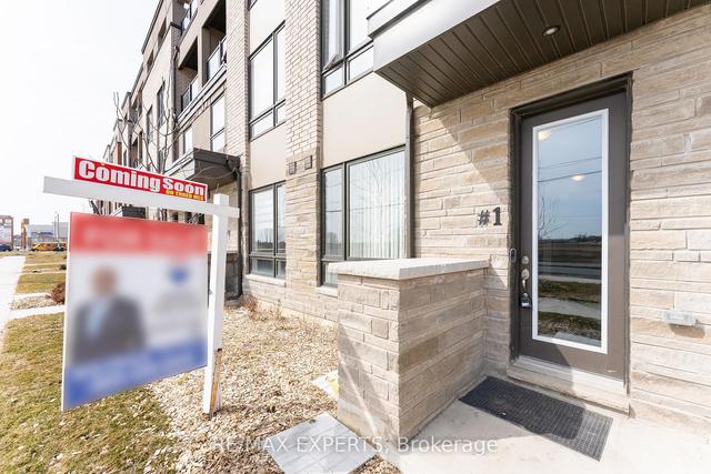 1 - 620 Rexdale Blvd, Townhouse with 3 bedrooms, 3 bathrooms and 1 parking in Toronto ON | Image 32