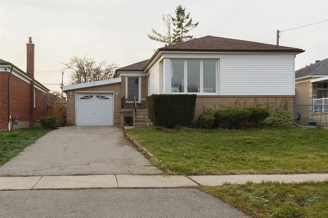 14 Coolhurst Dr, House detached with 3 bedrooms, 2 bathrooms and 3 parking in Toronto ON | Image 1
