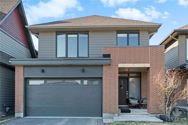 109 Stanhope Court, House detached with 4 bedrooms, 3 bathrooms and 4 parking in Ottawa ON | Image 1