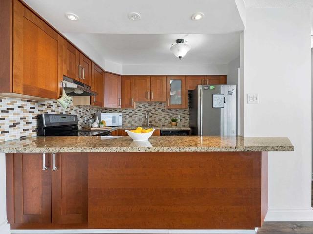 1401 - 25 Trailwood Dr, Condo with 2 bedrooms, 2 bathrooms and 2 parking in Mississauga ON | Image 7