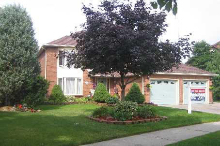 66 Fernbrook Cres, House detached with 3 bedrooms, 4 bathrooms and 4 parking in Brampton ON | Image 1