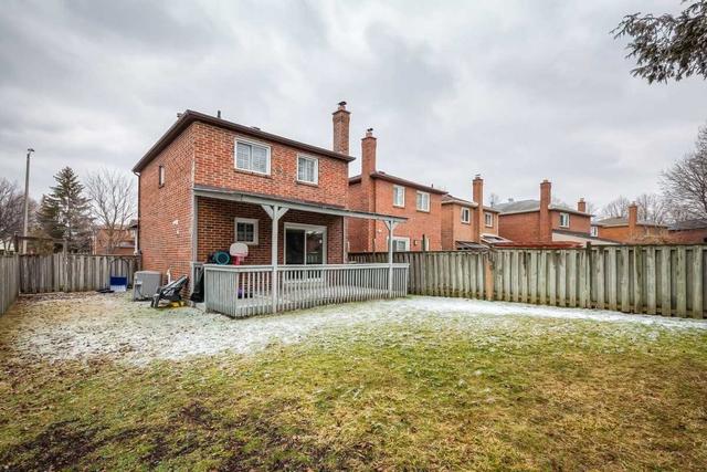 2 Miley Dr, House attached with 2 bedrooms, 2 bathrooms and 5 parking in Markham ON | Image 18