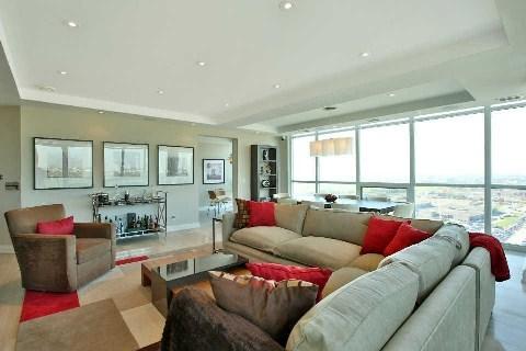 lph2 - 1055 Southdown Rd, Condo with 2 bedrooms, 2 bathrooms and 2 parking in Mississauga ON | Image 10