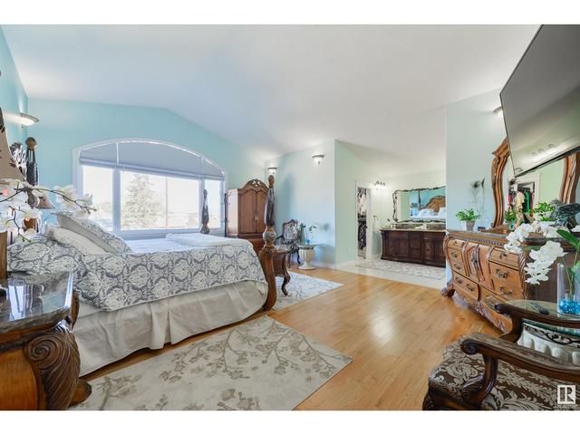 9720 65 Av Nw, House detached with 3 bedrooms, 3 bathrooms and 5 parking in Edmonton AB | Image 30