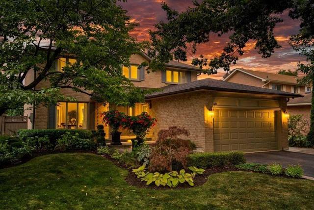 437 Claremont Cres, House detached with 3 bedrooms, 3 bathrooms and 4 parking in Oakville ON | Image 1