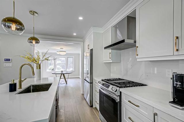 40 Beaufield Ave, House semidetached with 3 bedrooms, 3 bathrooms and 1 parking in Toronto ON | Image 26