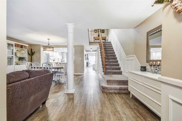 99 Cove Cres, House attached with 3 bedrooms, 3 bathrooms and 2 parking in Hamilton ON | Image 39