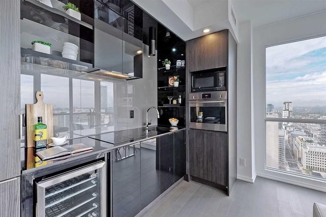 3815 - 70 Temperance St, Condo with 2 bedrooms, 2 bathrooms and 1 parking in Toronto ON | Image 30