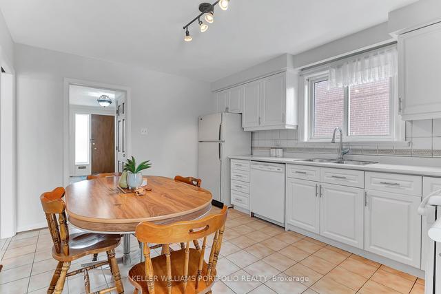 81 Powell Rd, House detached with 3 bedrooms, 2 bathrooms and 7 parking in Toronto ON | Image 3
