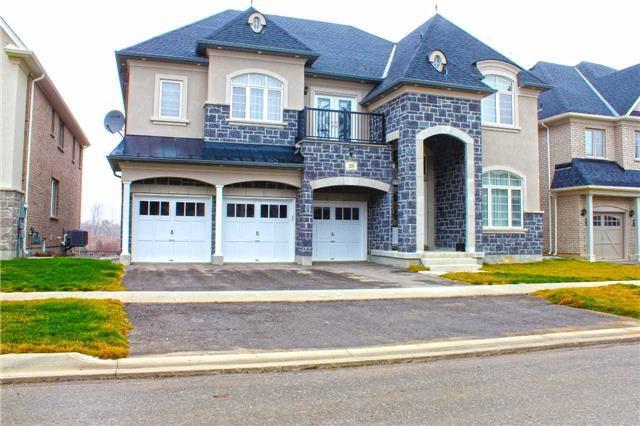 26 Bakersfield Rd, House detached with 5 bedrooms, 5 bathrooms and 4 parking in Brampton ON | Image 1