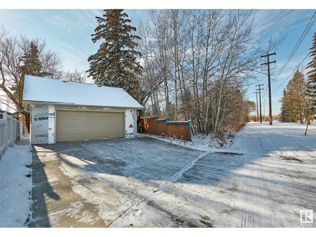 11008 60 Av Nw, House detached with 4 bedrooms, 2 bathrooms and null parking in Edmonton AB | Image 28