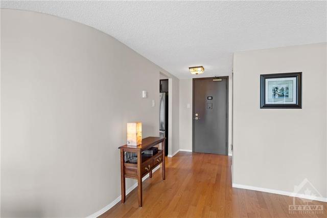 508 - 200 Lafontaine Avenue, Condo with 2 bedrooms, 2 bathrooms and 1 parking in Ottawa ON | Image 6