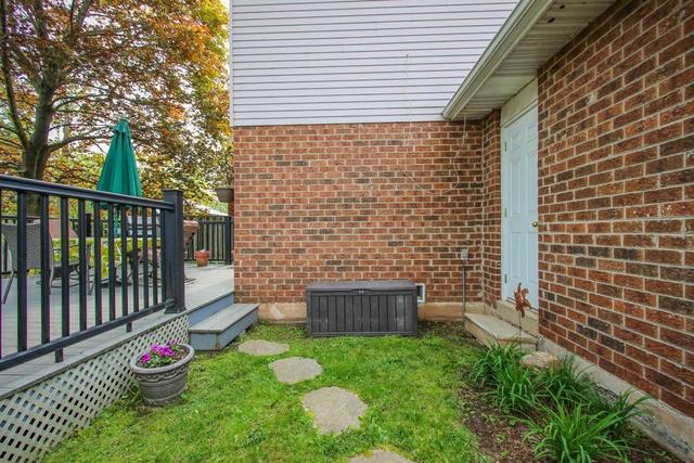 248 Wynford Pl, House detached with 3 bedrooms, 2 bathrooms and 5 parking in Oakville ON | Image 28
