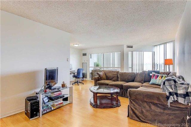 803 - 7905 Bayview Ave, Condo with 2 bedrooms, 2 bathrooms and 1 parking in Markham ON | Image 4