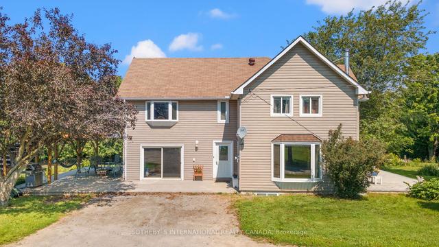8870 County 93 Rd, House detached with 3 bedrooms, 4 bathrooms and 16 parking in Midland ON | Image 12