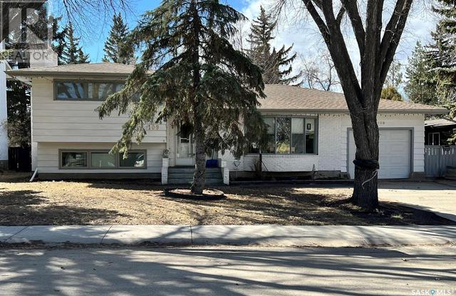 109 Simpson Road, House detached with 6 bedrooms, 3 bathrooms and null parking in Regina SK | Image 1