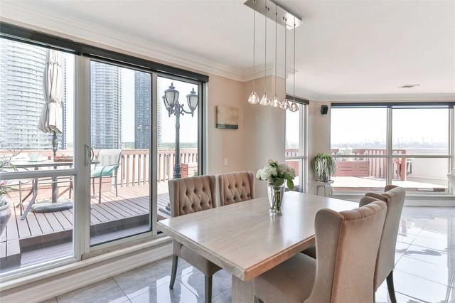 sph 16 - 2261 Lake Shore Blvd W, Condo with 2 bedrooms, 2 bathrooms and 2 parking in Toronto ON | Image 2