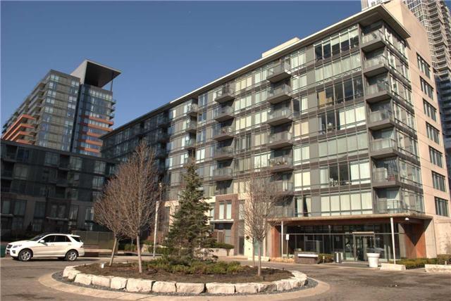 718 - 15 Brunel Crt, Condo with 1 bedrooms, 1 bathrooms and 1 parking in Toronto ON | Image 1