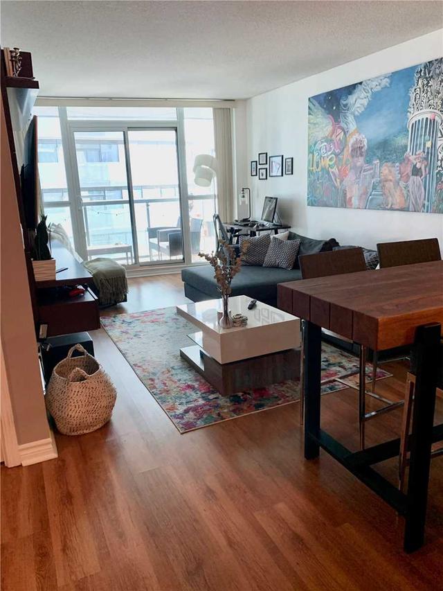 2808 - 19 Grand Trunk Cres, Condo with 1 bedrooms, 1 bathrooms and 0 parking in Toronto ON | Image 1