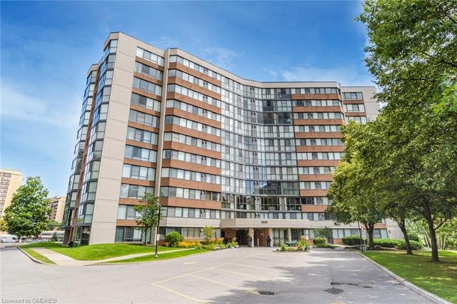 208 - 1230 Marlborough Court, House attached with 2 bedrooms, 2 bathrooms and 1 parking in Oakville ON | Image 23