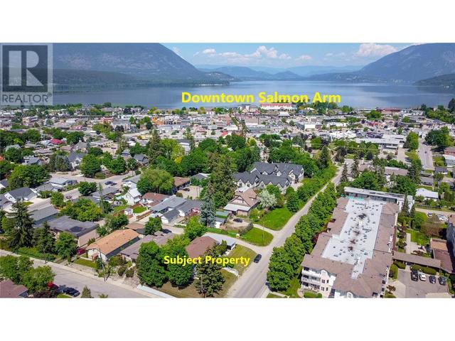 351 5 Street Se, Home with 0 bedrooms, 0 bathrooms and 4 parking in Salmon Arm BC | Image 5