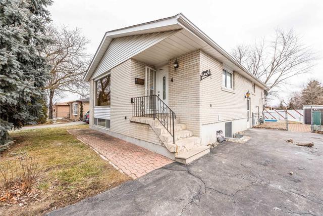 4 Deloraine Dr, House detached with 3 bedrooms, 2 bathrooms and 8 parking in Brampton ON | Image 6