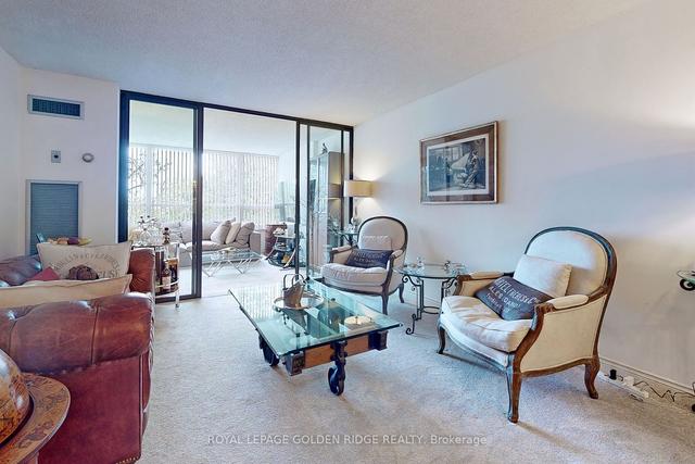 405 - 65 Spring Garden Ave, Condo with 2 bedrooms, 2 bathrooms and 1 parking in Toronto ON | Image 12