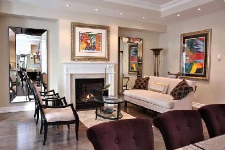 th2 - 20 Burkebrook Pl, Townhouse with 3 bedrooms, 3 bathrooms and 2 parking in Toronto ON | Image 2