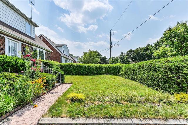 47 Grantbrook St, House detached with 4 bedrooms, 4 bathrooms and 6 parking in Toronto ON | Image 28