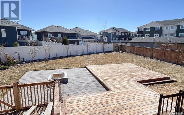 1031 Kloppenburg Bend, House detached with 6 bedrooms, 3 bathrooms and null parking in Saskatoon SK | Image 32