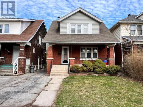 556 Randolph, Windsor, ON, N9B2T6 | Card Image