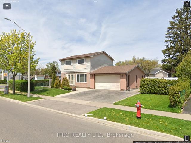 363 Vodden St E, House detached with 4 bedrooms, 2 bathrooms and 5 parking in Brampton ON | Image 1